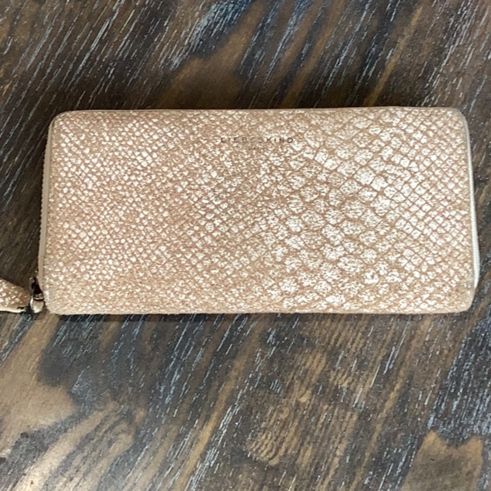 Liebeskind Textured Women's Wallet